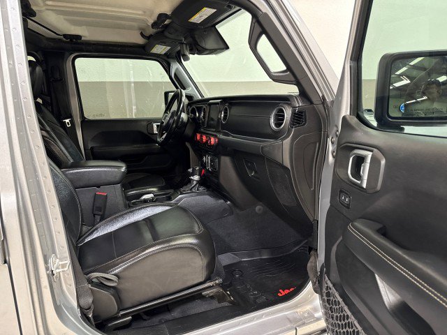 Used 2020 Jeep Gladiator Overland image 47