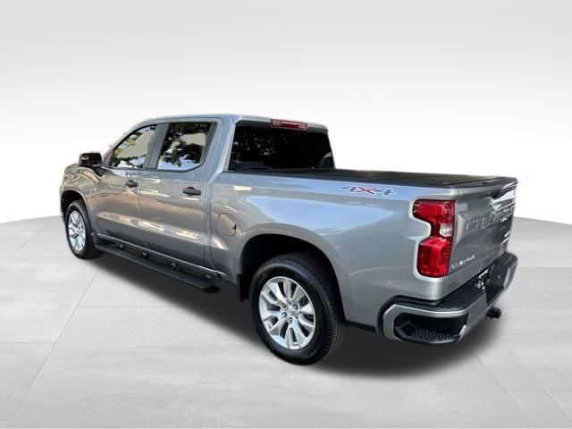 Used 2024 Chevrolet Silverado 1500 Custom image 4