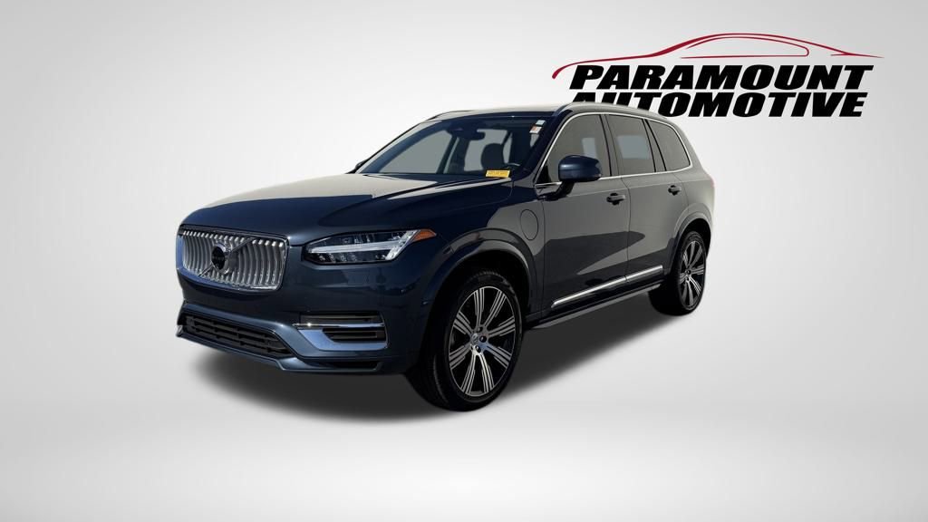 Used 2025 Volvo XC90 T8 Plus w/ Protection Package image 27