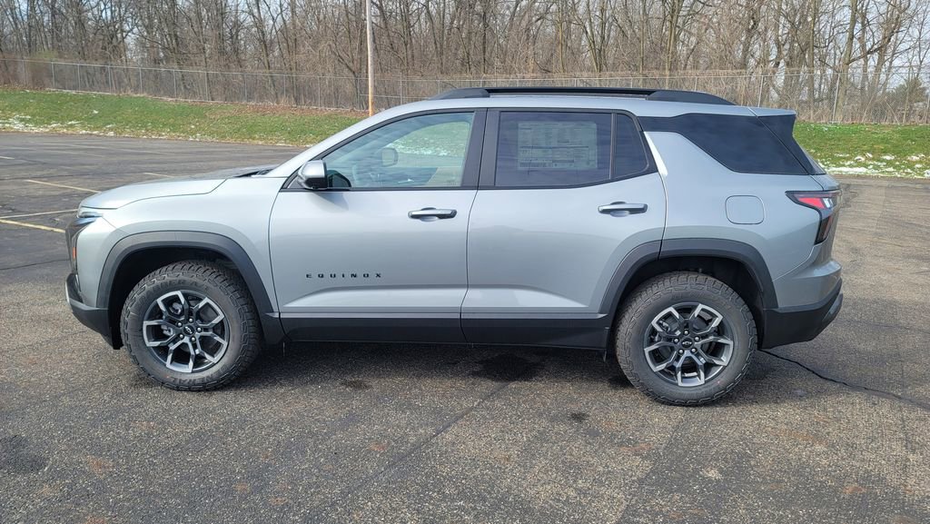 New 2026 Chevrolet Equinox ACTIV w/ Convenience Package III image 7