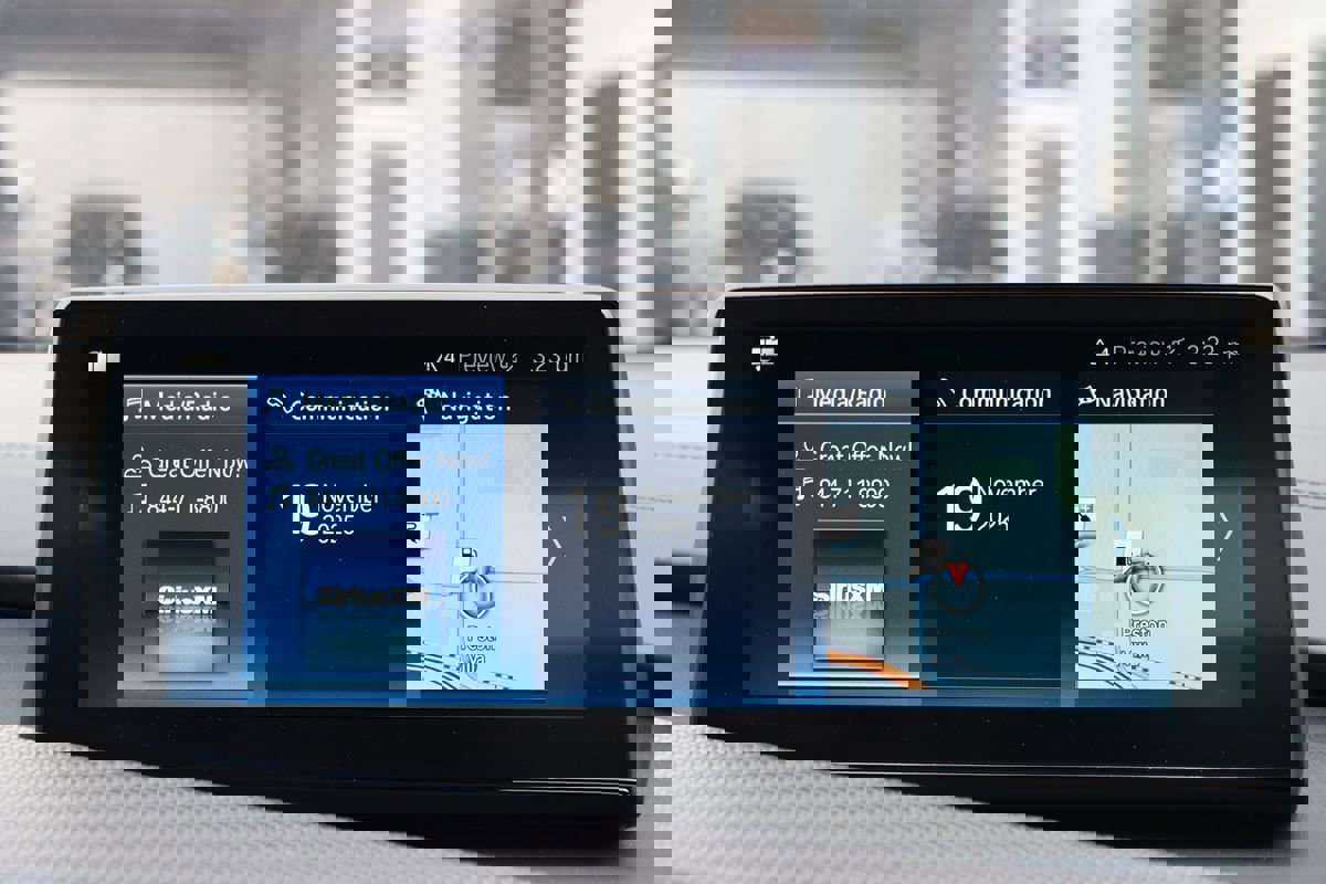 Used 2019 BMW i8 Roadster image 28