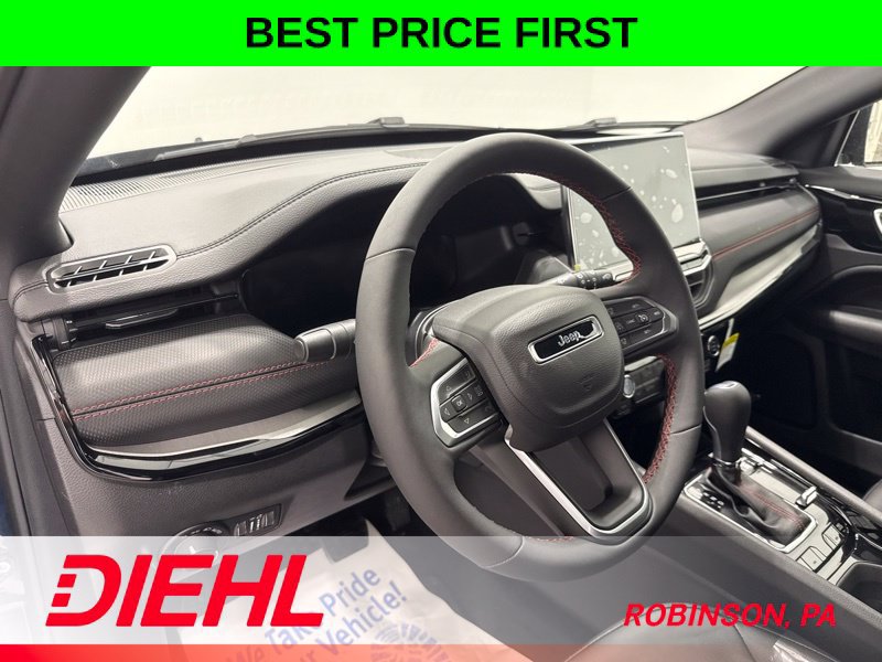 New 2026 Jeep Compass Trailhawk w/ Sun, Sound & Navigation Group AWD/4WD image 21