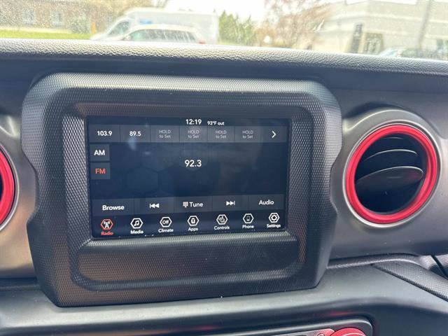 Used 2023 Jeep Gladiator Sport image 13