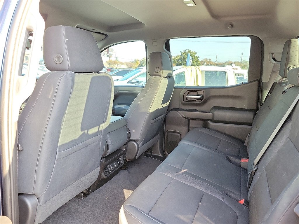 Used 2020 Chevrolet Silverado 1500 LT w/ Texas Edition image 9