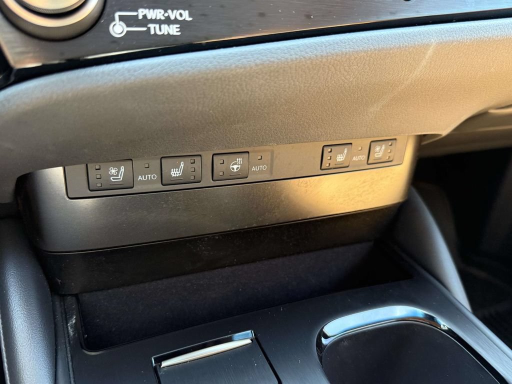 Used 2023 Lexus ES 350 w/ Premium Package FWD image 24
