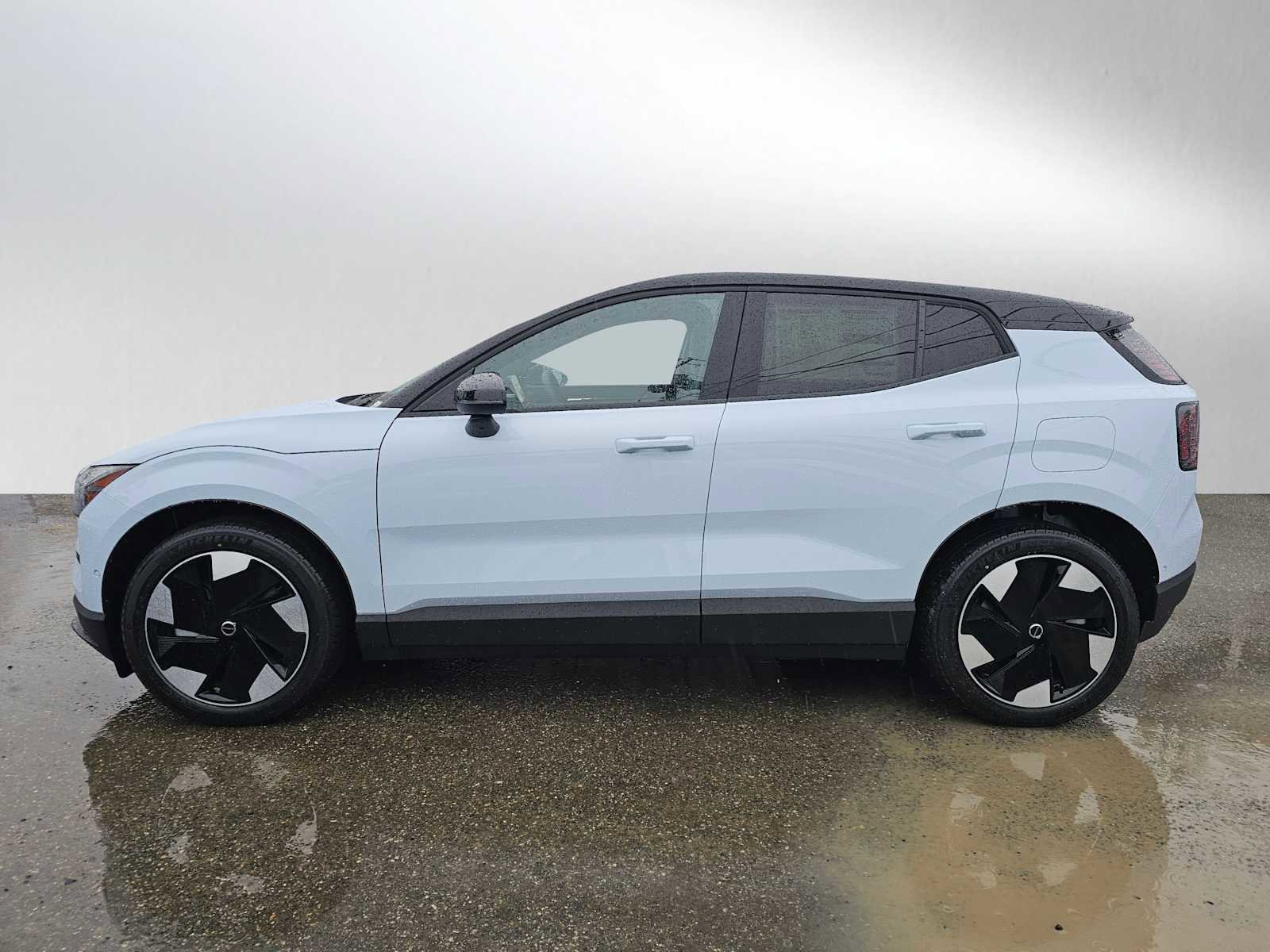 New 2026 Volvo EX30 Ultra w/ Climate Package image 6