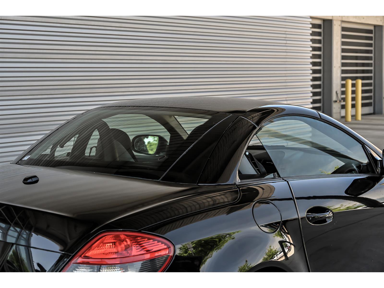 Used 2009 Mercedes-Benz SLK 300 image 23