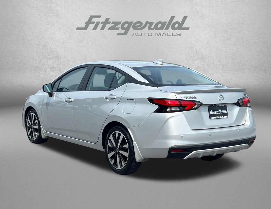 Used 2021 Nissan Versa SR w/ Electronics Package FWD image 10