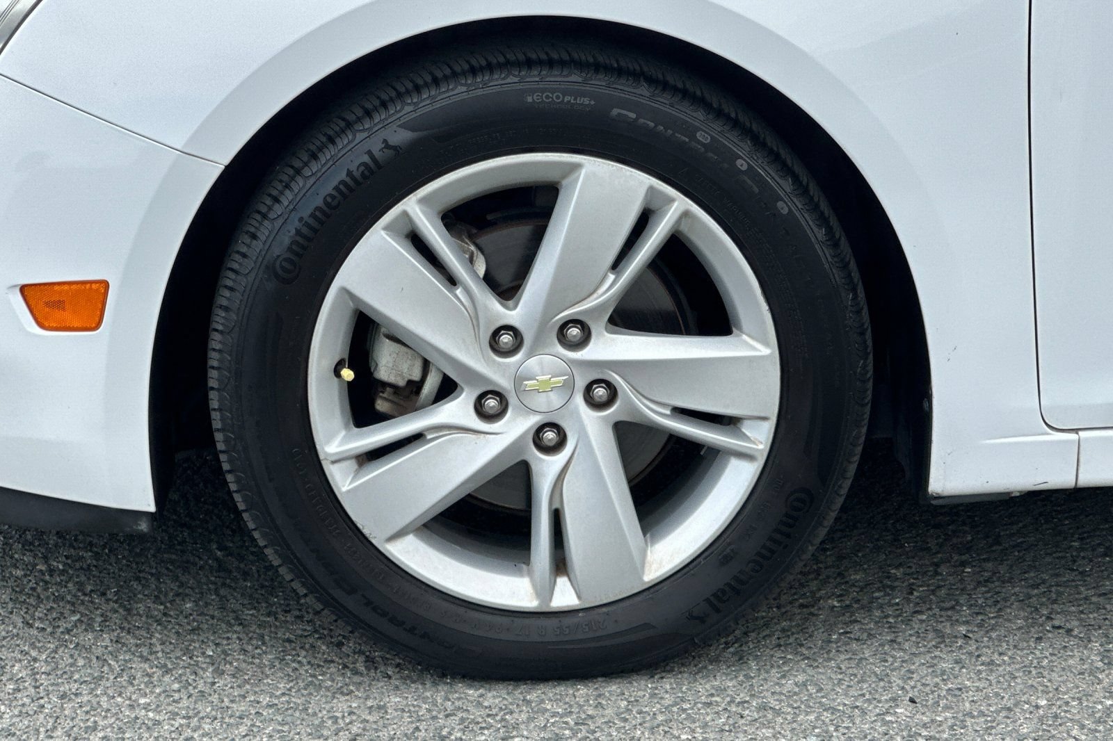 Used 2015 Chevrolet Cruze Diesel FWD image 23