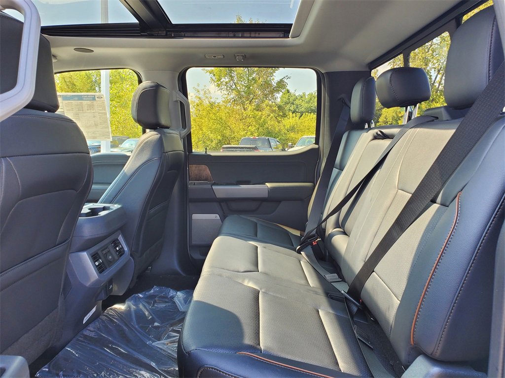 New 2026 Ford F350 Lariat image 27