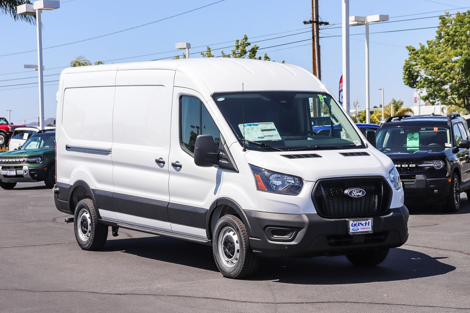 New 2026 Ford Transit 250 148 Medium Roof w/ Load Area Protection Package RWD image 3