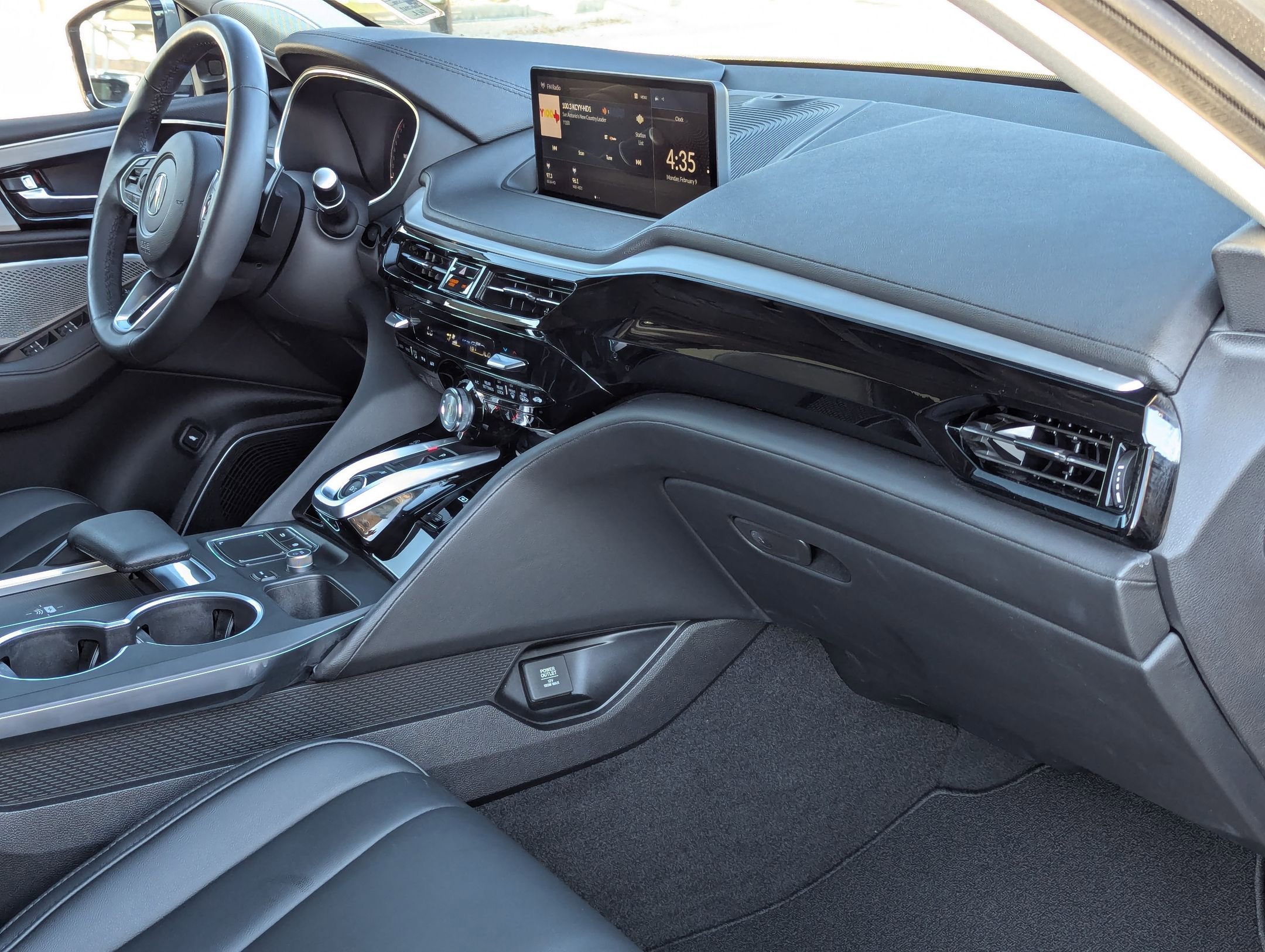 Certified 2023 Acura MDX FWD image 29