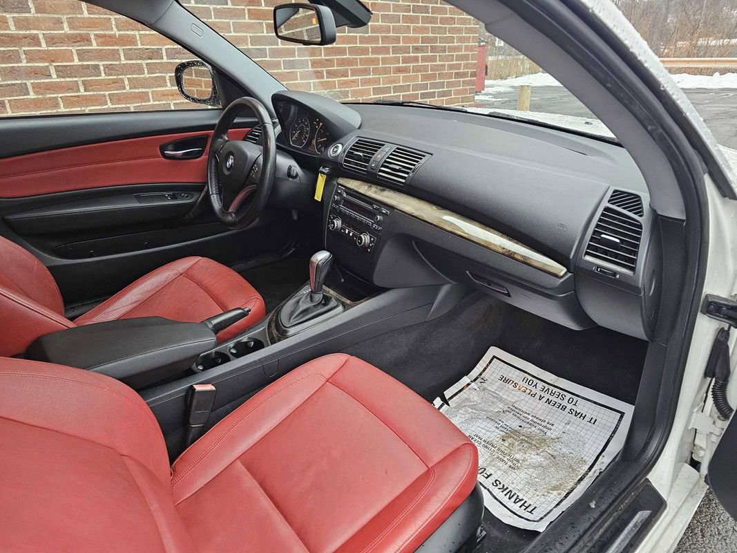 Used 2011 BMW 128i Coupe image 13