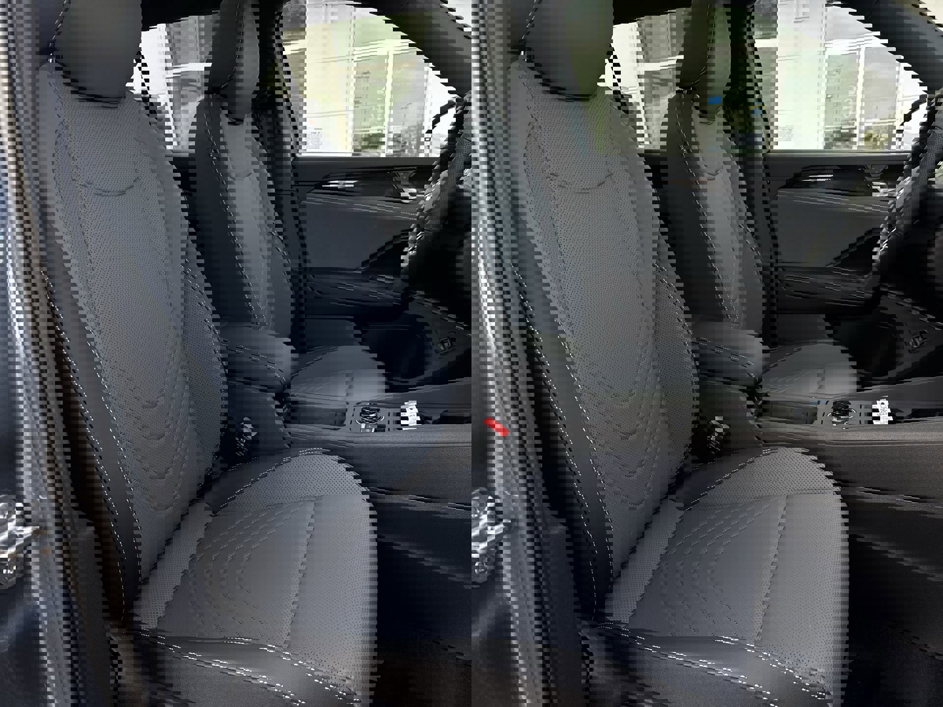 New 2026 Volkswagen Tiguan SE R-Line image 29