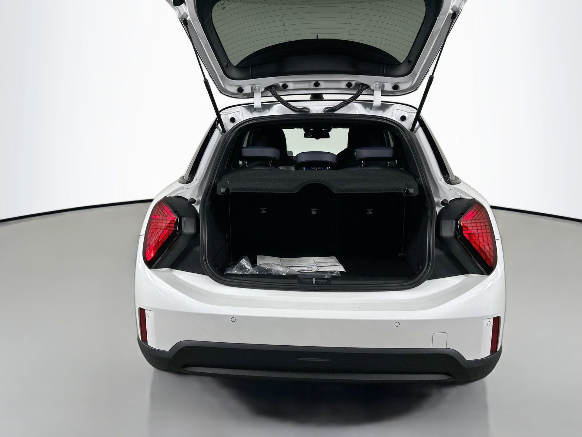 Used 2025 MINI Cooper S image 23