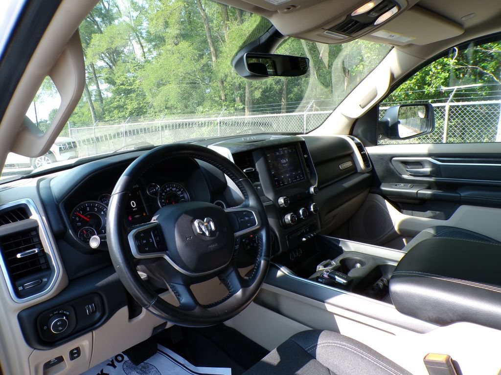 Used 2020 RAM 1500 Big Horn AWD/4WD image 11
