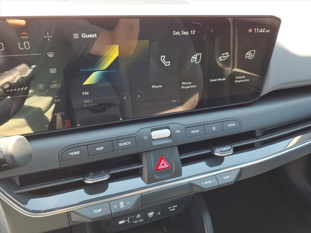 New 2025 Kia K4 EX image 22