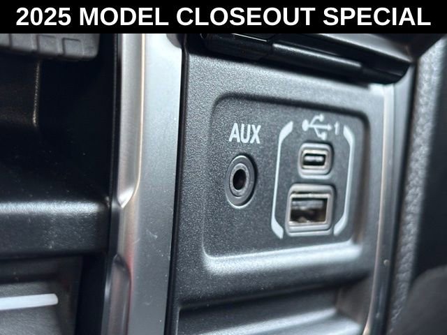New 2025 Jeep Gladiator Sport AWD/4WD image 34