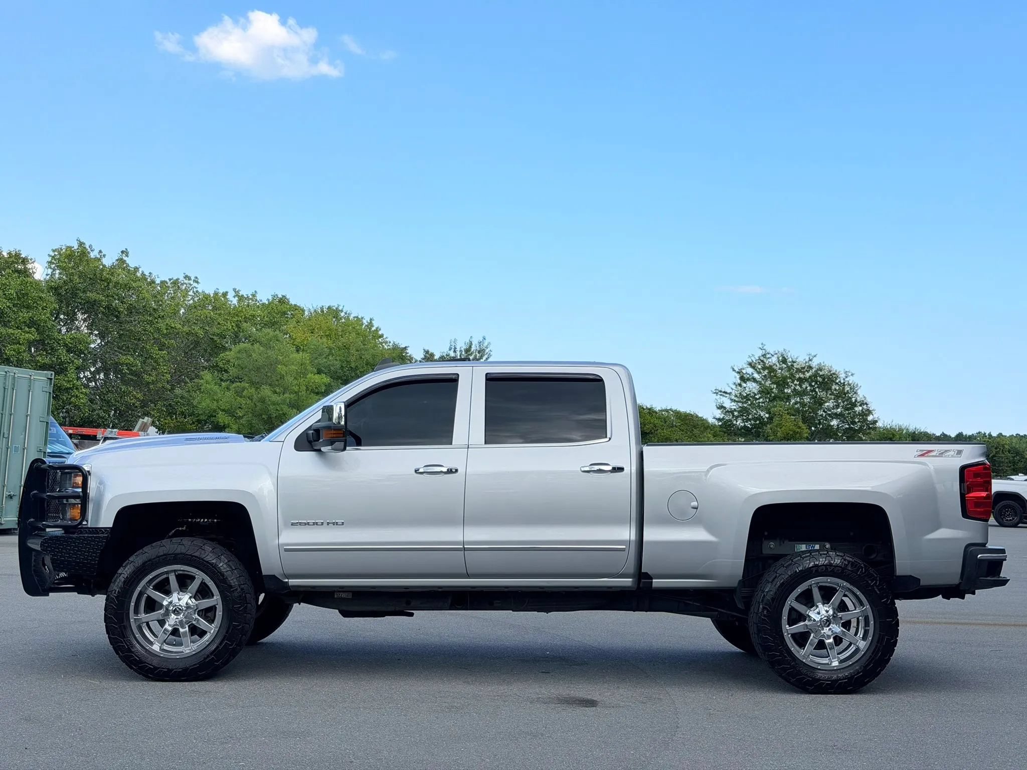 Used 2017 Chevrolet Silverado 2500 LTZ w/ Duramax Plus Package AWD/4WD image 7
