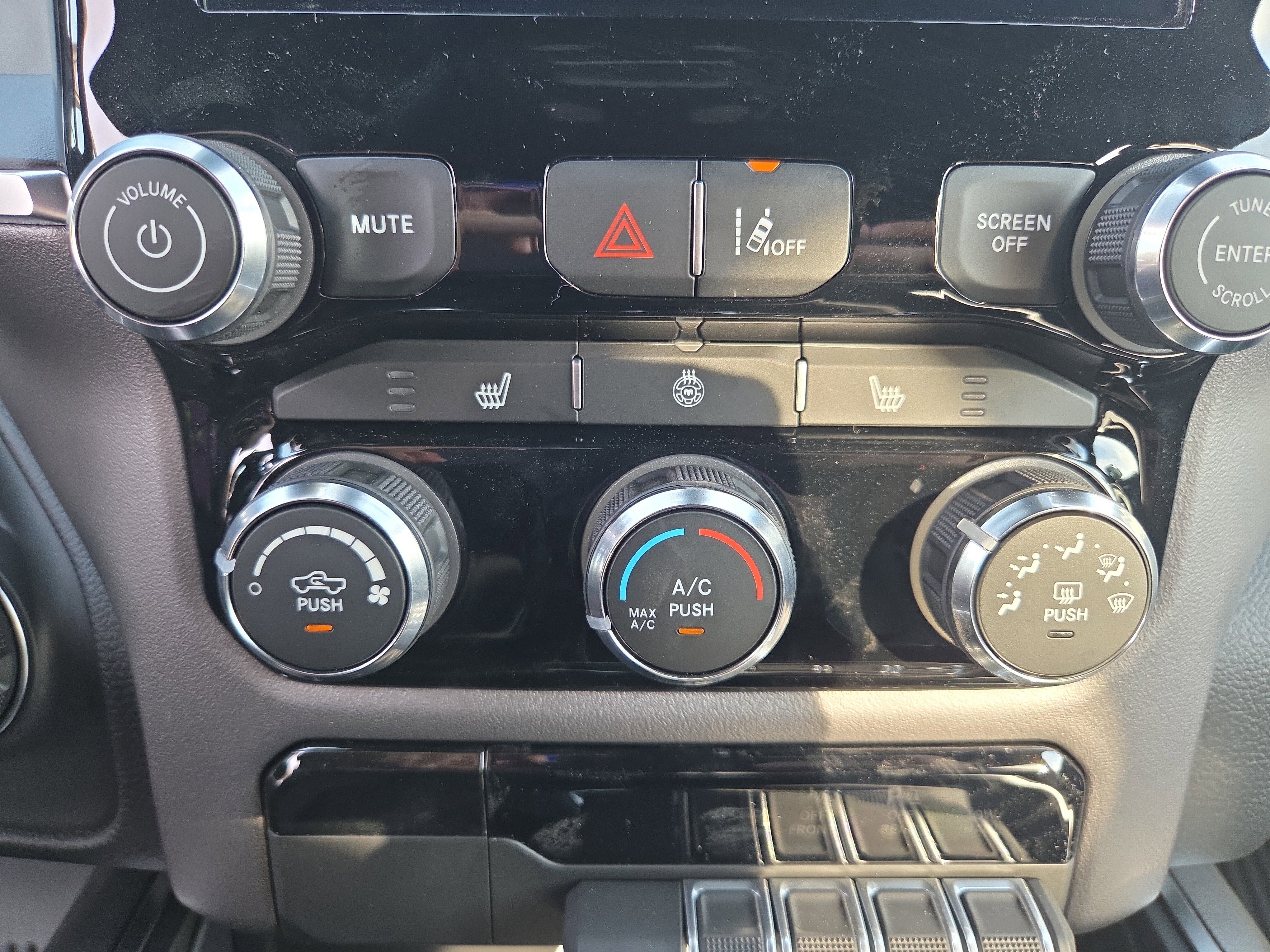 New 2026 RAM 1500 Big Horn w/ Night Edition RWD image 13
