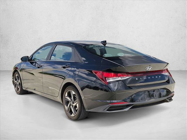 Used 2023 Hyundai Elantra SEL w/ Convenience Package FWD image 7