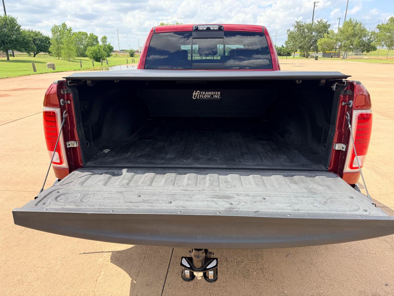 Used 2014 RAM 3500 Laramie RWD image 14