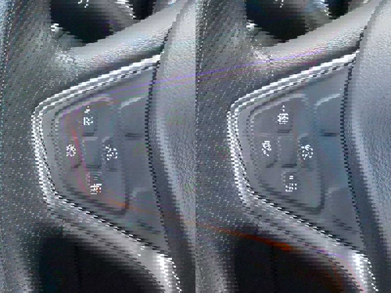 Used 2020 Chevrolet Malibu LT image 15