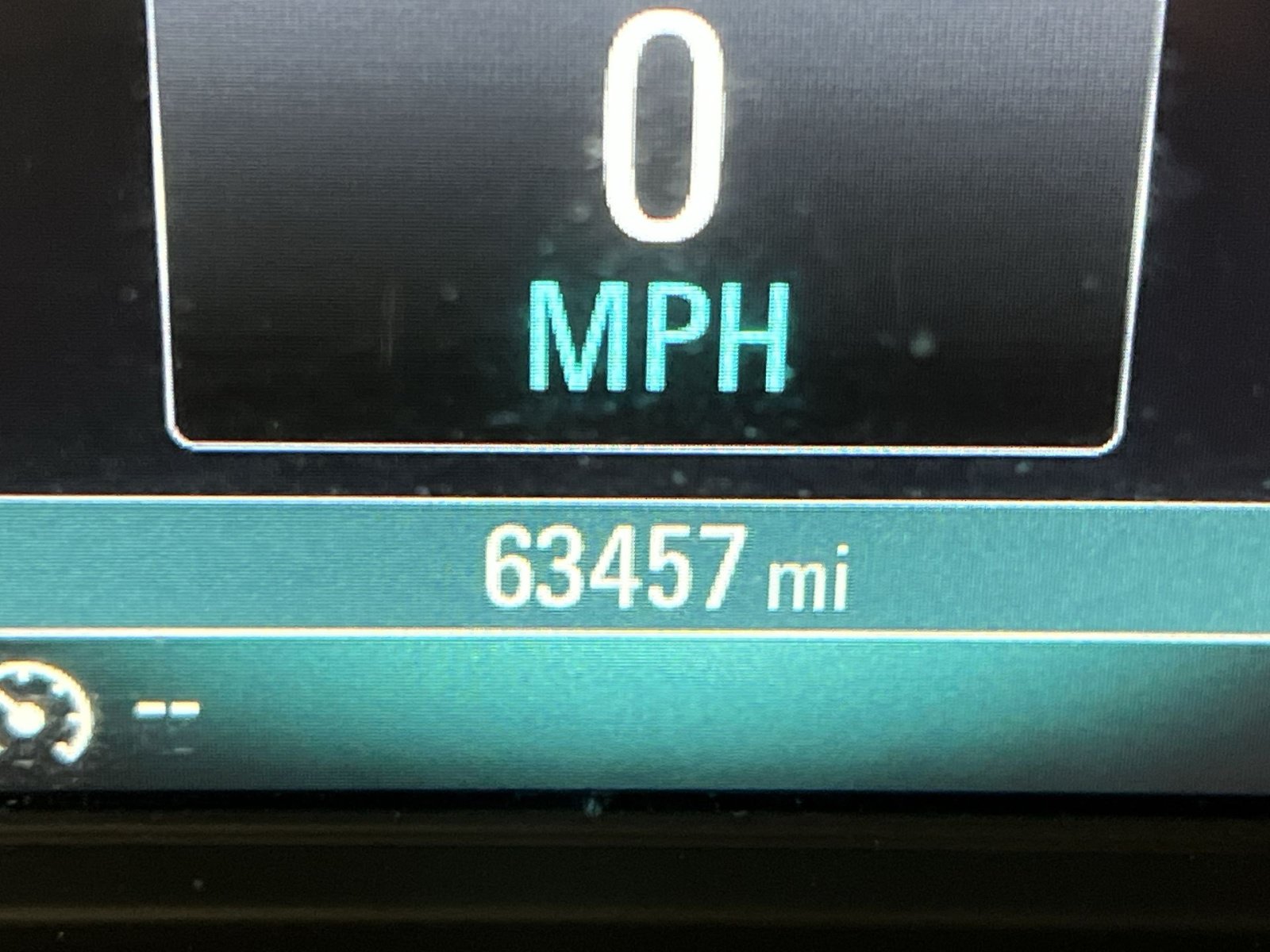 Used 2018 Buick Enclave Essence FWD image 17