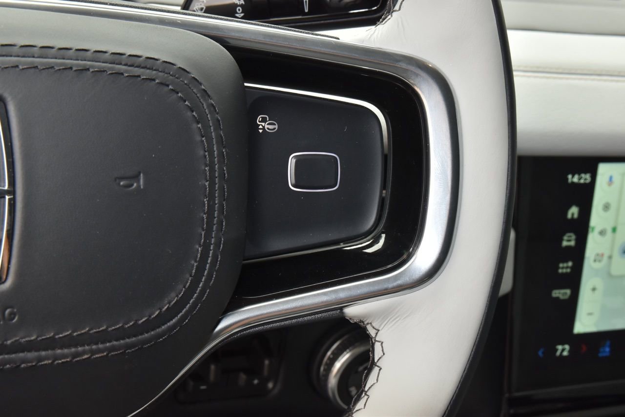 New 2026 Lincoln Navigator Black Label AWD/4WD image 26