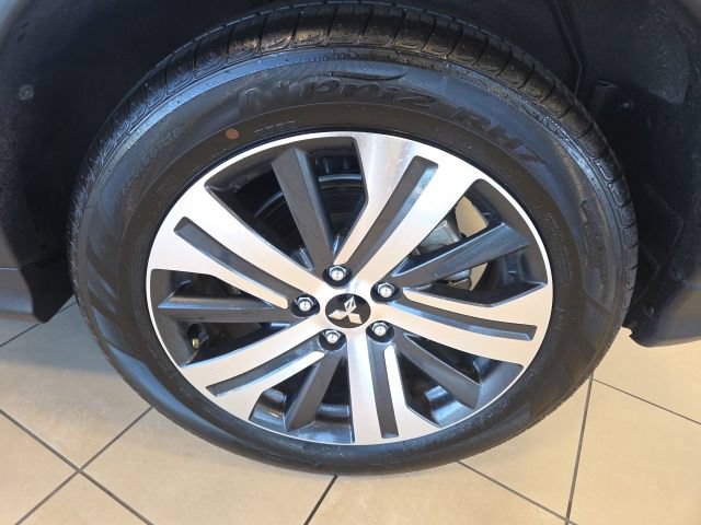 Used 2025 Mitsubishi Outlander Sport ES AWD/4WD image 12