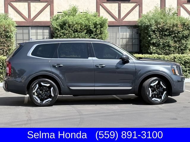 Used 2024 Kia Telluride S w/ S Sunroof Package AWD/4WD image 4