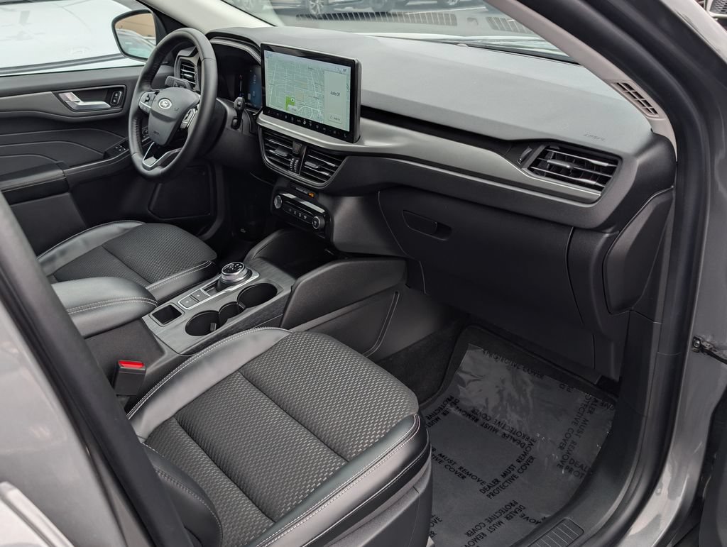 Used 2024 Ford Escape SE FWD image 10
