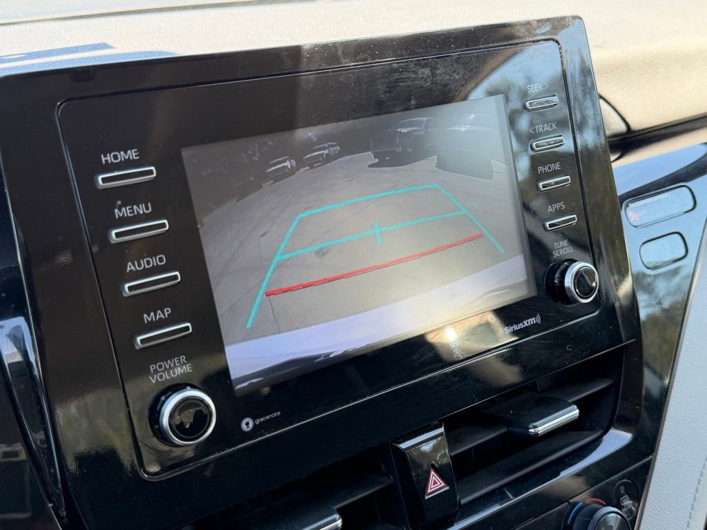 Used 2022 Toyota Camry LE image 20