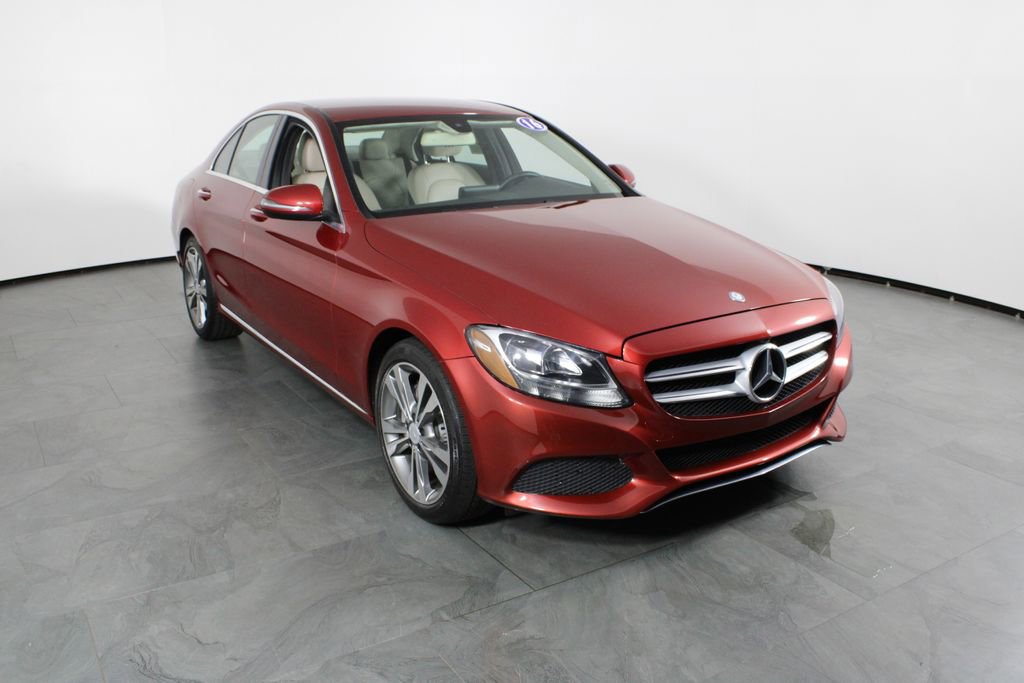 Used 2016 Mercedes-Benz C 300 Sedan image 4