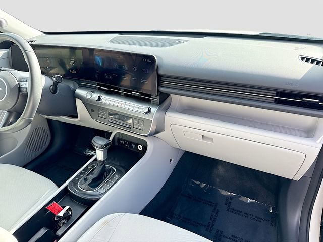 Used 2024 Hyundai Kona SEL image 28