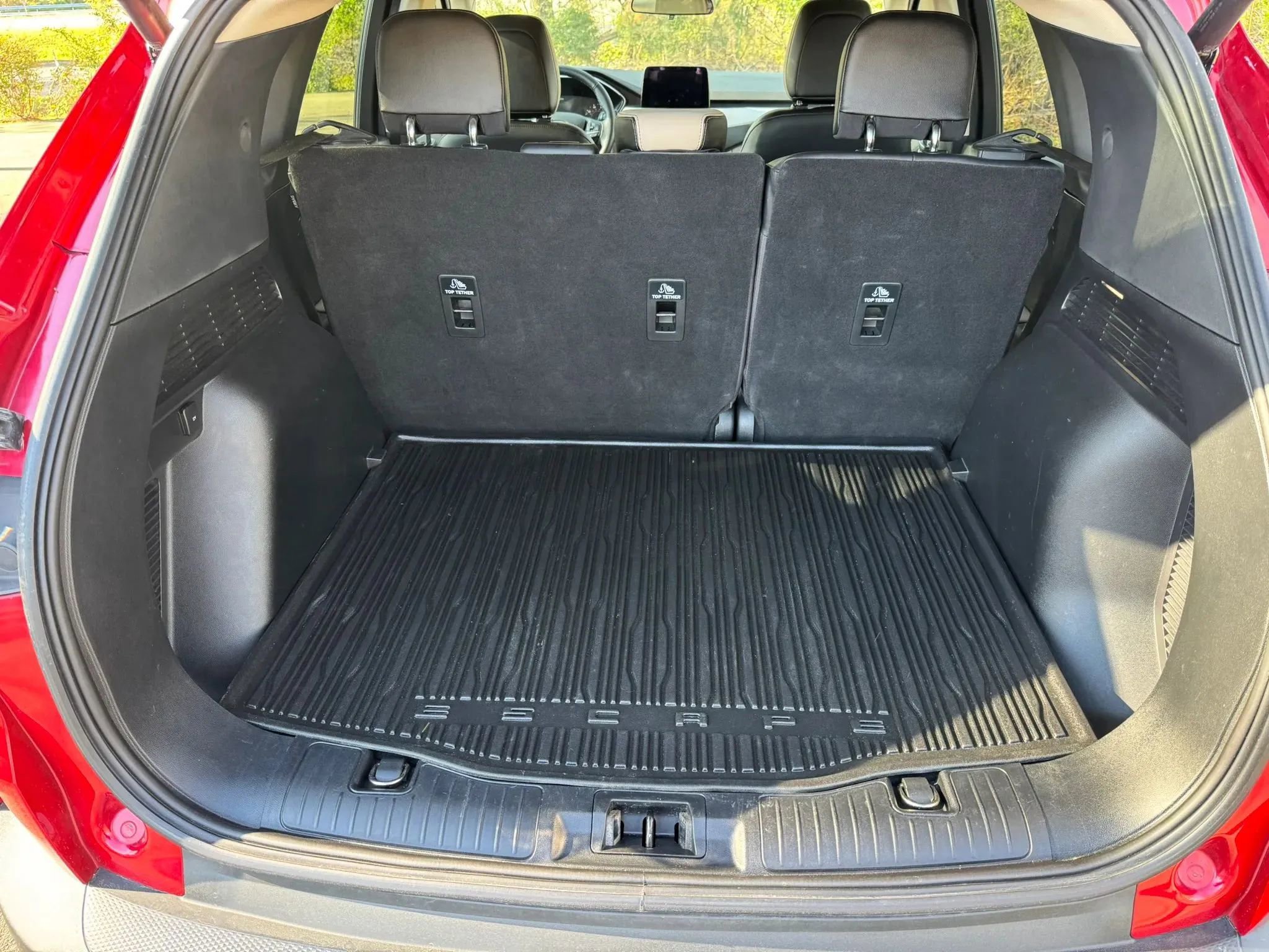 Used 2020 Ford Escape SEL image 22