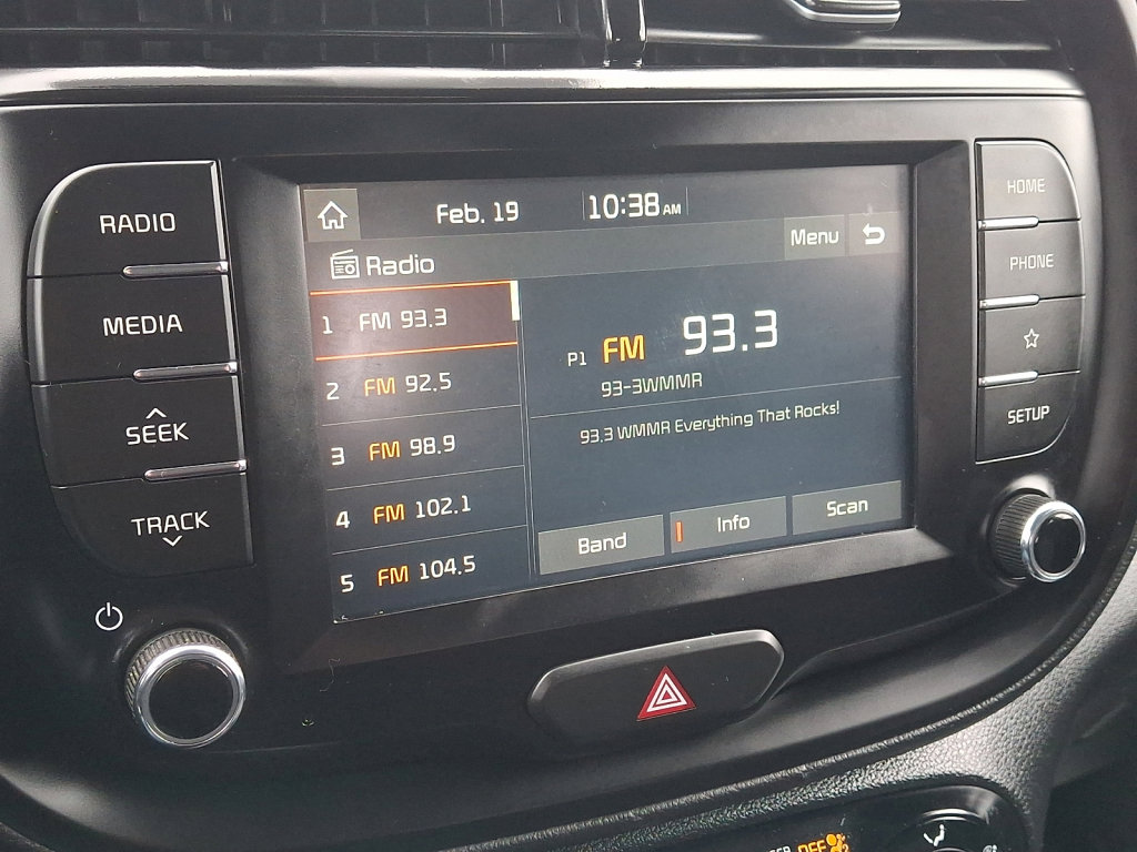 Used 2021 Kia Soul LX image 28