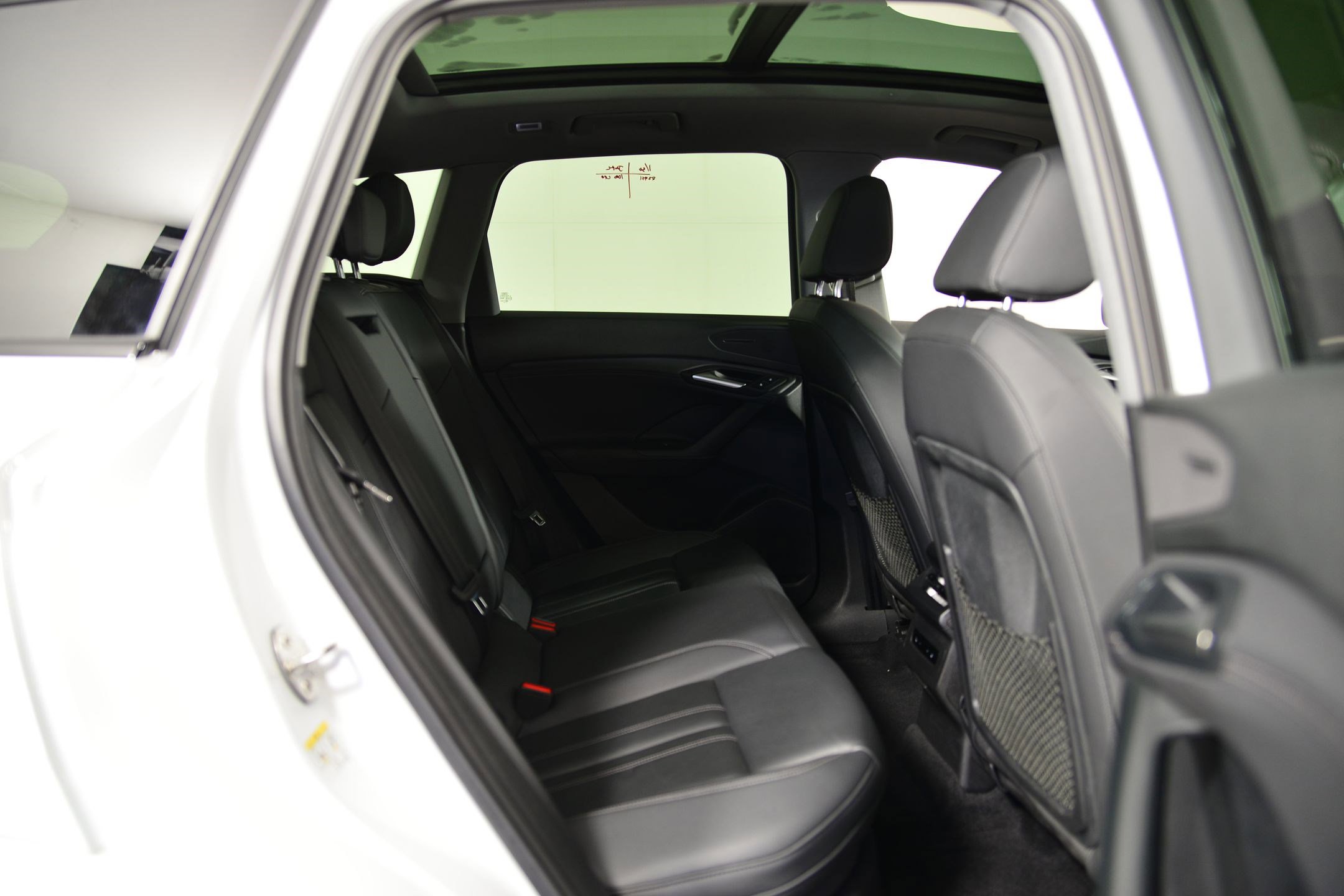 Certified 2025 Audi Q6 e-tron Premium w/ Convenience Package image 20