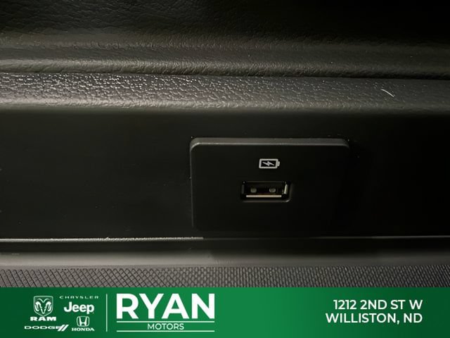 Used 2024 Ford Expedition Max XLT AWD/4WD image 60