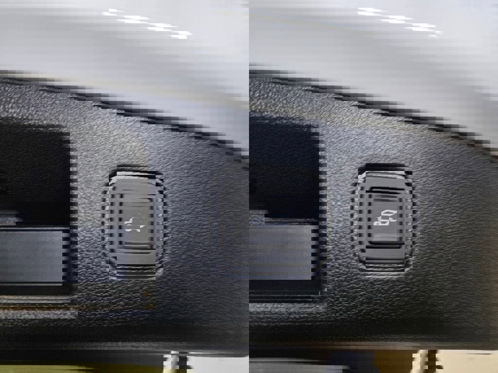 New 2025 Chevrolet Blazer EV LT image 13