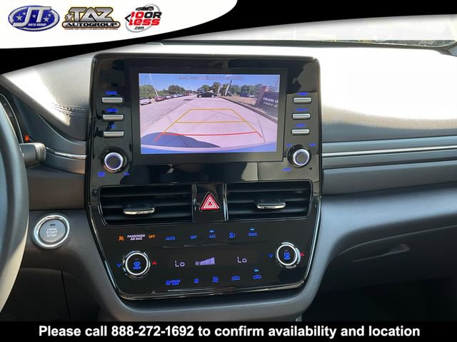 Used 2022 Hyundai Ioniq SE FWD image 21