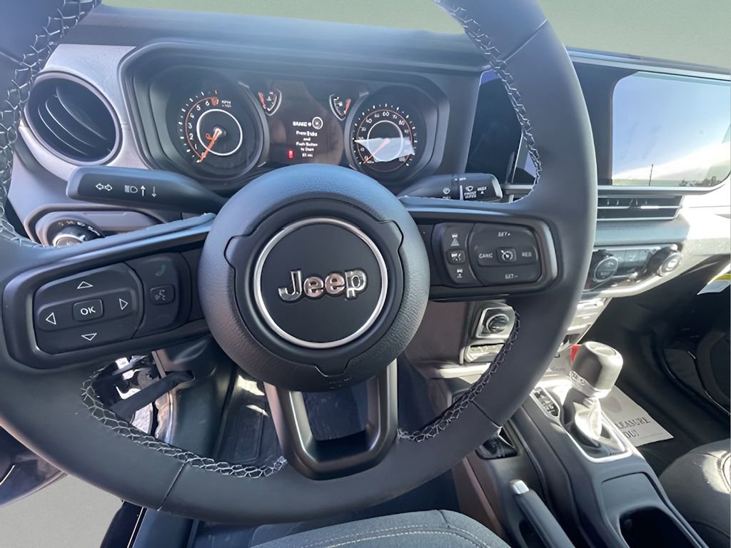 New 2025 Jeep Gladiator Sport image 9