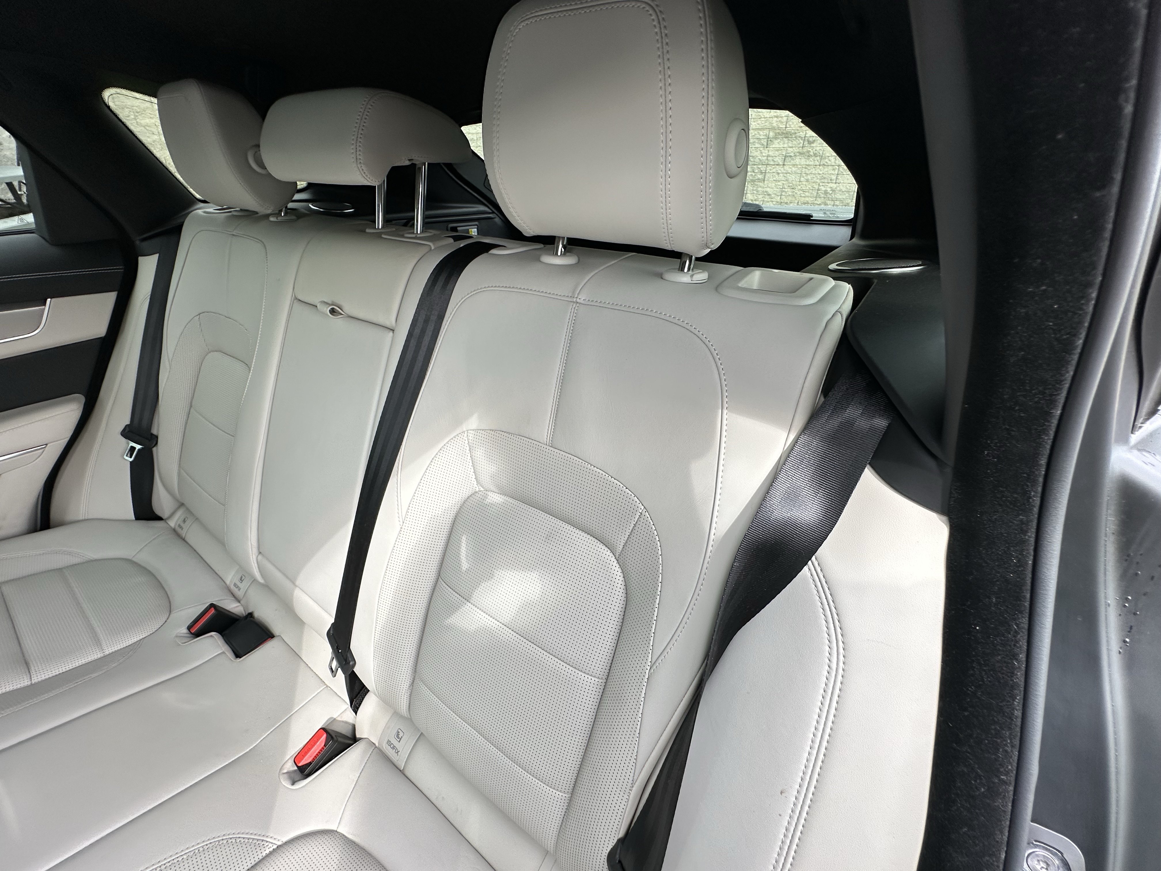 Used 2026 Jaguar F-PACE R-Dynamic S AWD/4WD image 29