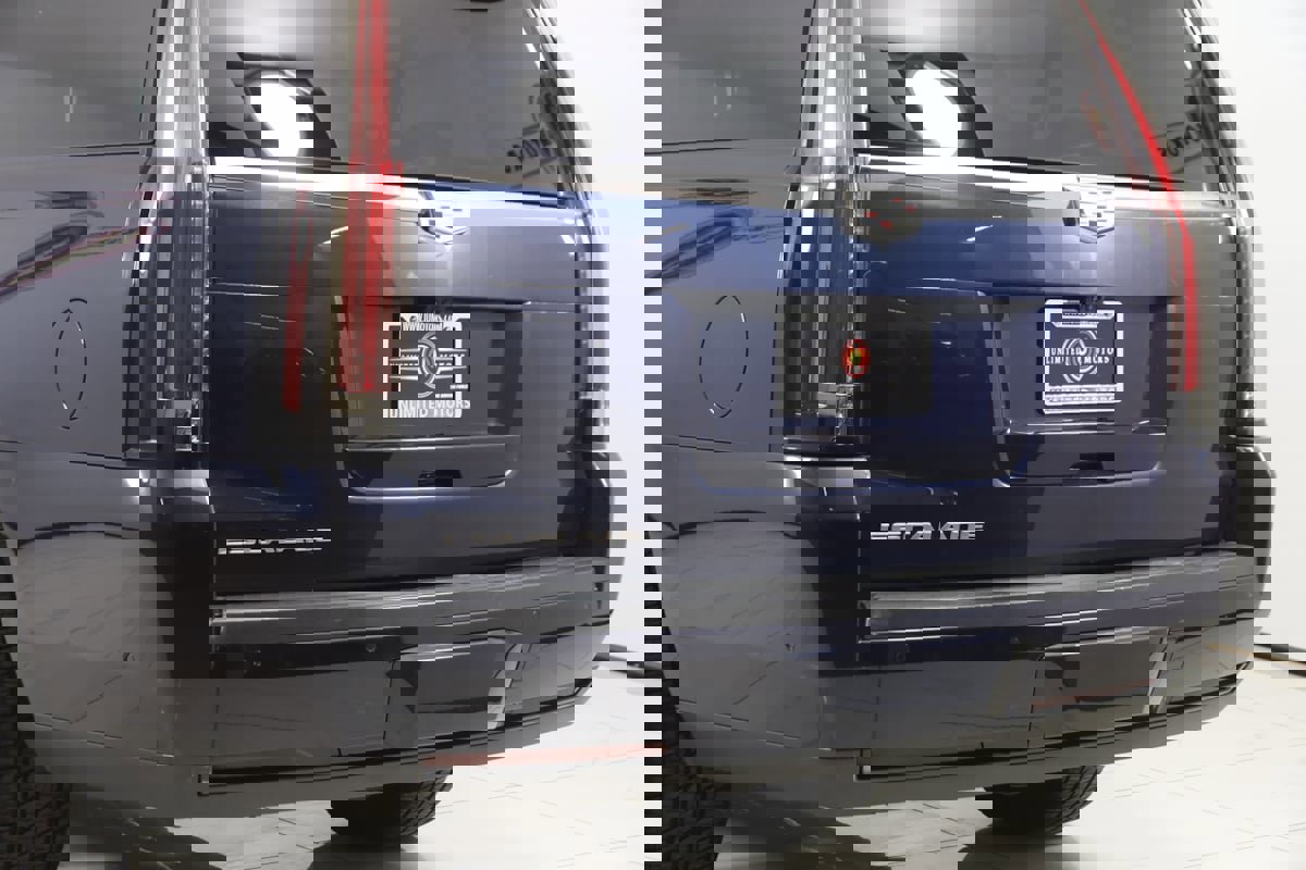 Used 2019 Cadillac Escalade ESV Premium Luxury AWD/4WD image 25