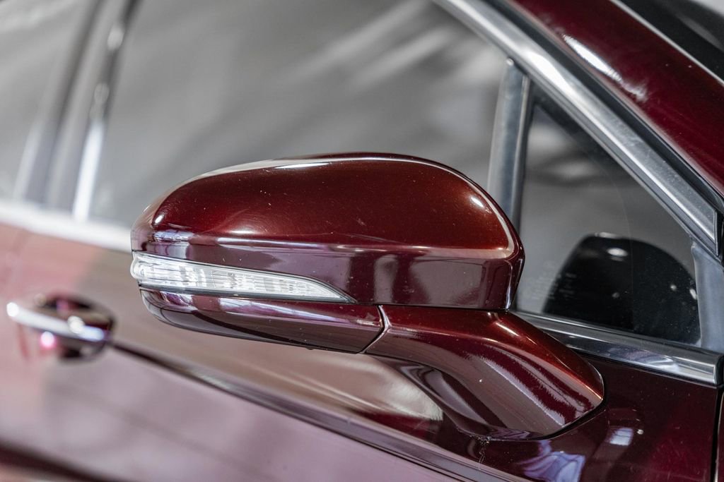 Used 2017 Ford Fusion Titanium image 10