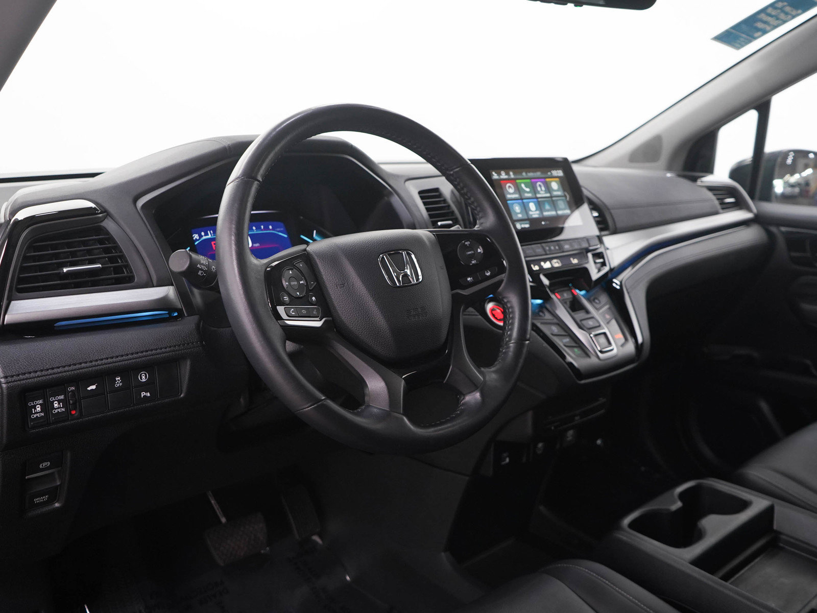Used 2023 Honda Odyssey Touring image 27