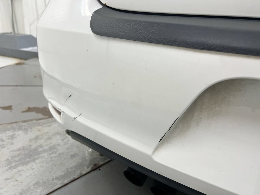 Used 2011 Volkswagen Golf 4-Door FWD image 30