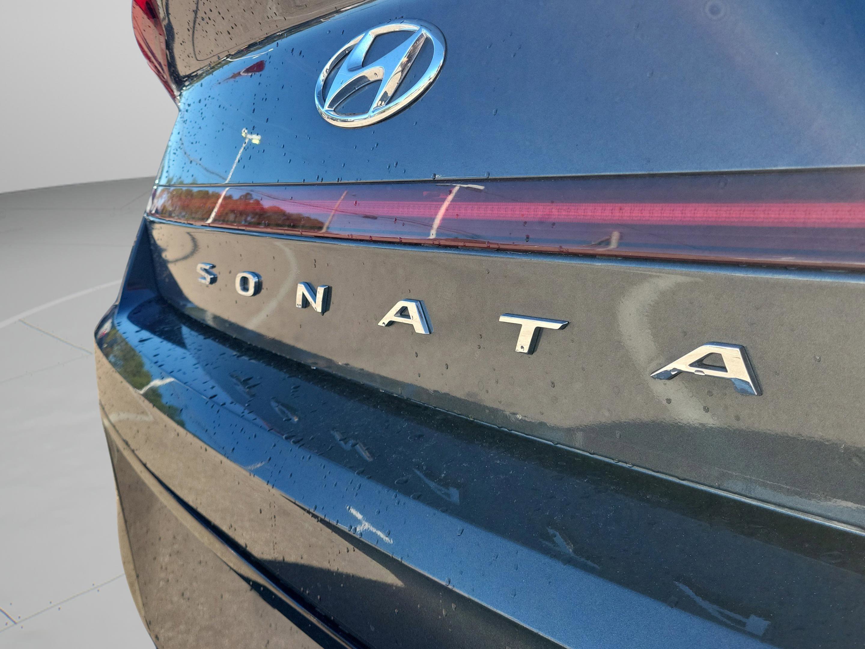 Certified 2021 Hyundai Sonata SEL w/ Preferred Accessory Package image 31