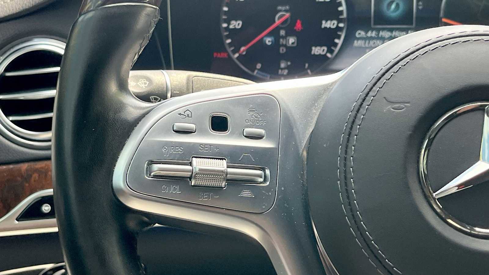 Certified 2018 Mercedes-Benz S 560 4MATIC Sedan image 39