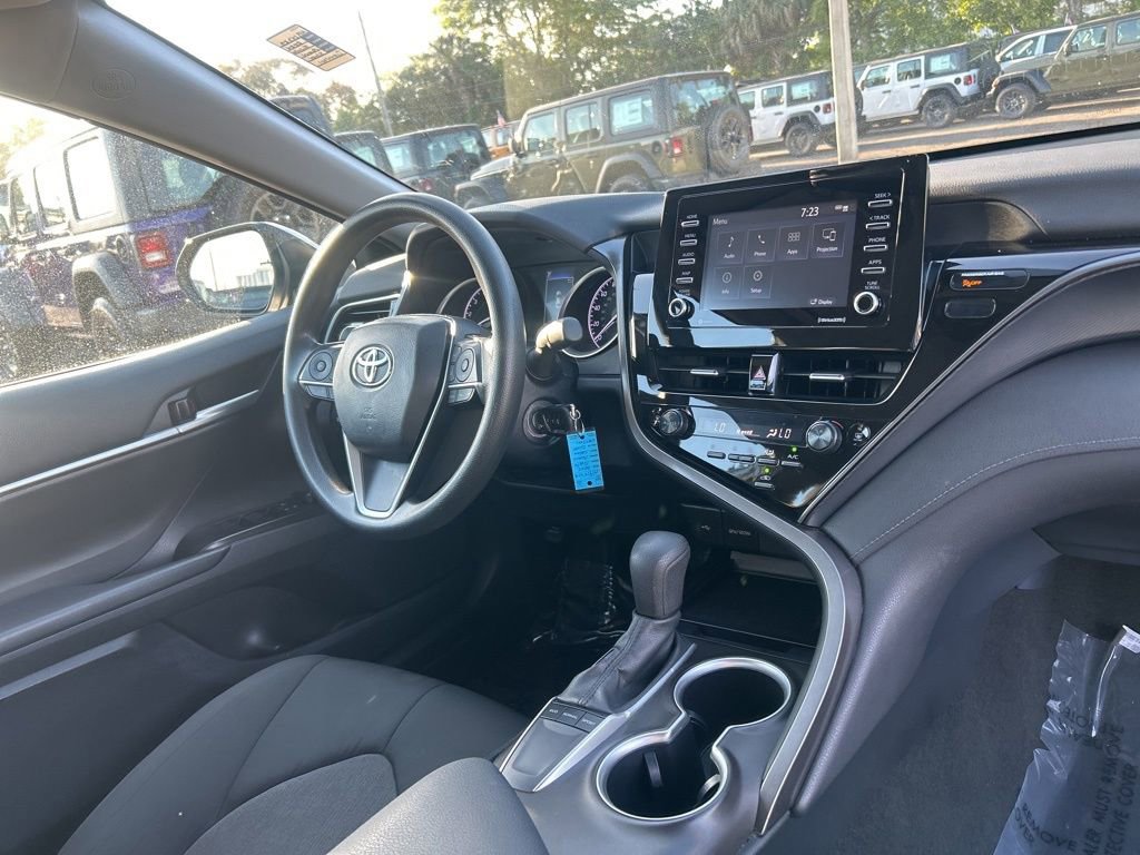 Used 2024 Toyota Camry LE FWD image 24